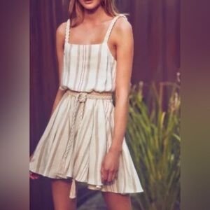 ALEXIS Dimma Dress In Heather Beige Size M